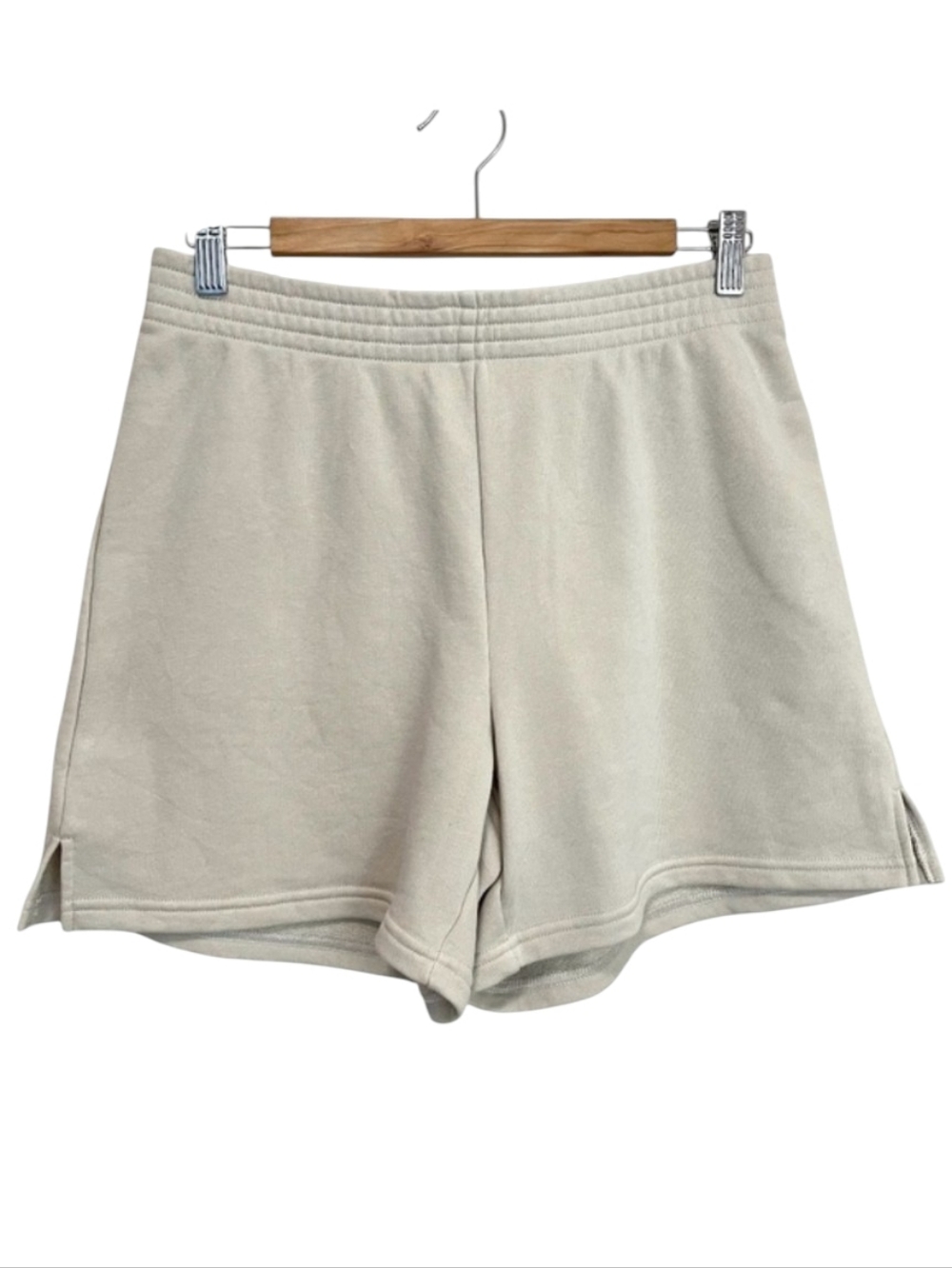 TNA Airy Fleece Cream Shorts 5”